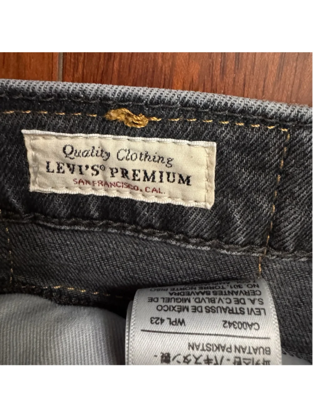 Levi's 502 Mens Regular Tapered Fit Jeans 36X28 Black Wash Denim